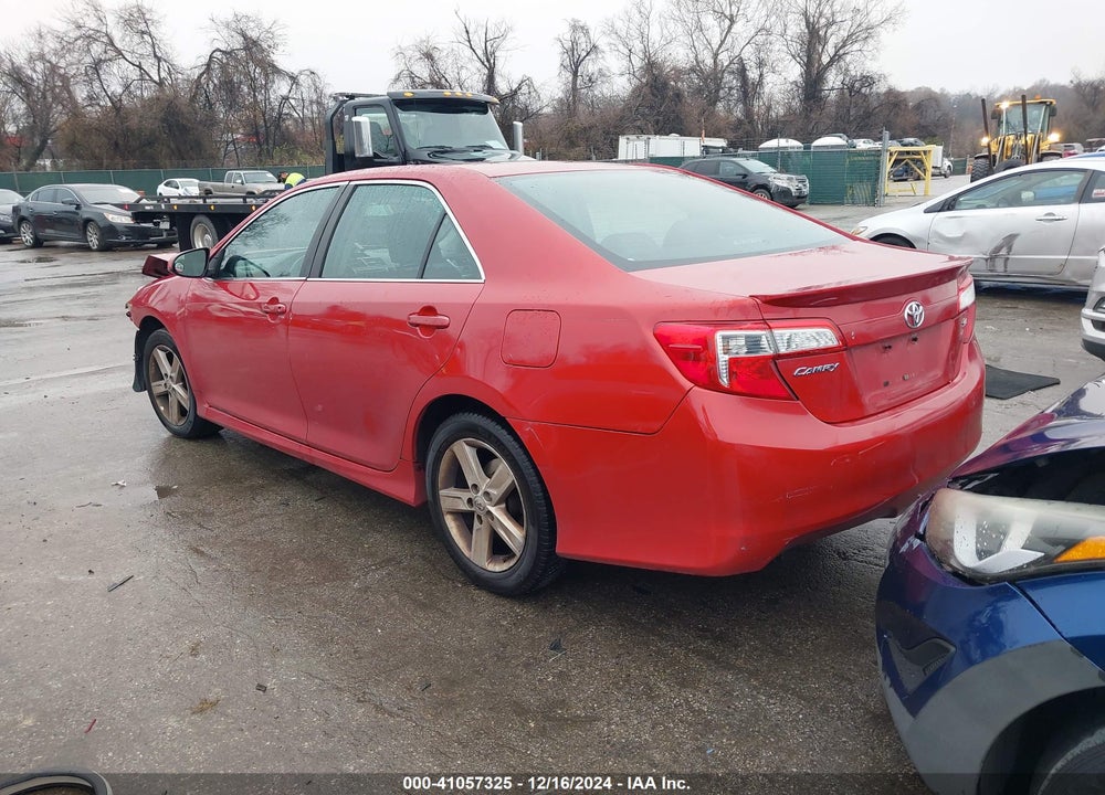 2012 TOYOTA CAMRY SE VIN: 4T1BF1FK0CU585936