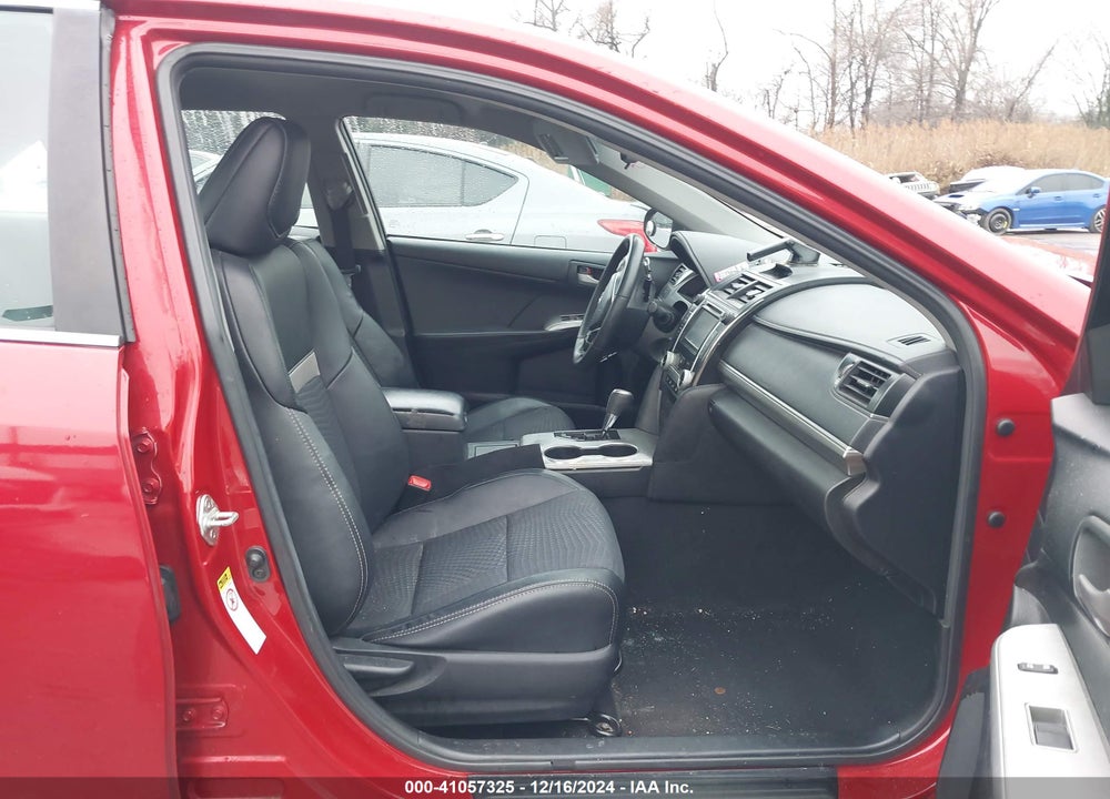 2012 TOYOTA CAMRY SE VIN: 4T1BF1FK0CU585936