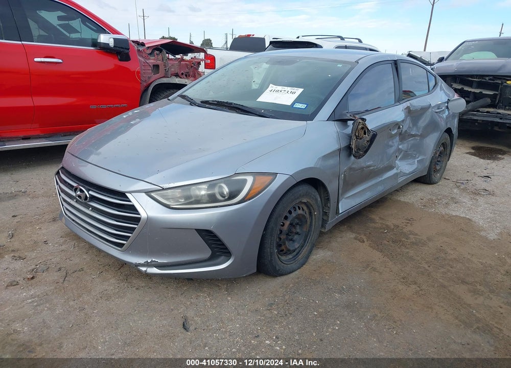 2017 HYUNDAI ELANTRA VIN: 5NPD74LF6HH077121