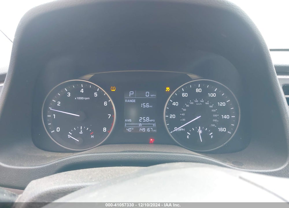 2017 HYUNDAI ELANTRA VIN: 5NPD74LF6HH077121