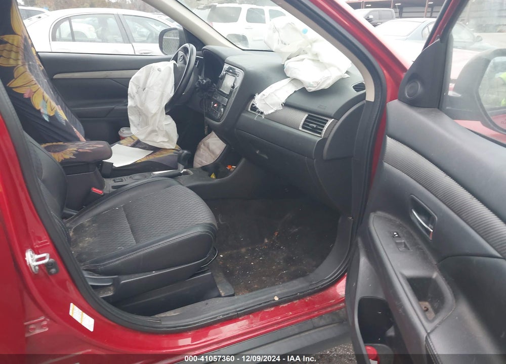 2015 MITSUBISHI OUTLANDER SE VIN: JA4AD3A30FZ009640
