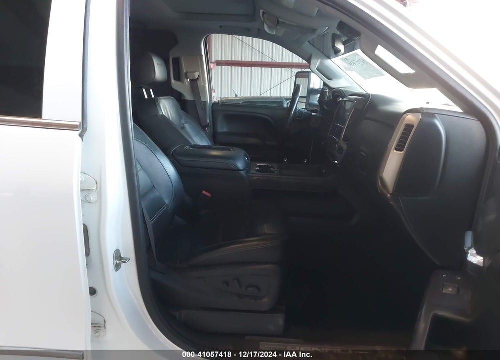2016 GMC SIERRA 3500HD DENALI VIN: 1GT42YE84GF299587