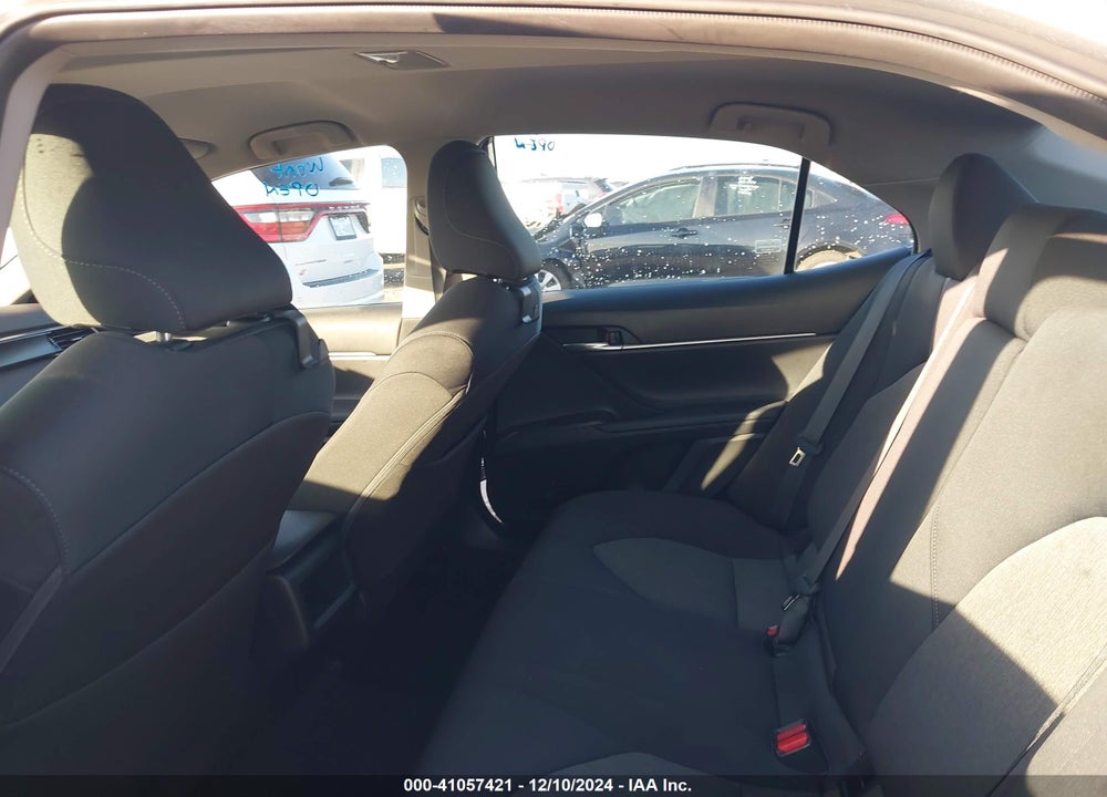 2022 TOYOTA CAMRY LE VIN: 4T1C11AK4NU652261