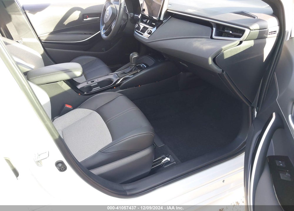 2024 TOYOTA COROLLA XSE VIN: JTNC4MBE2R3220197