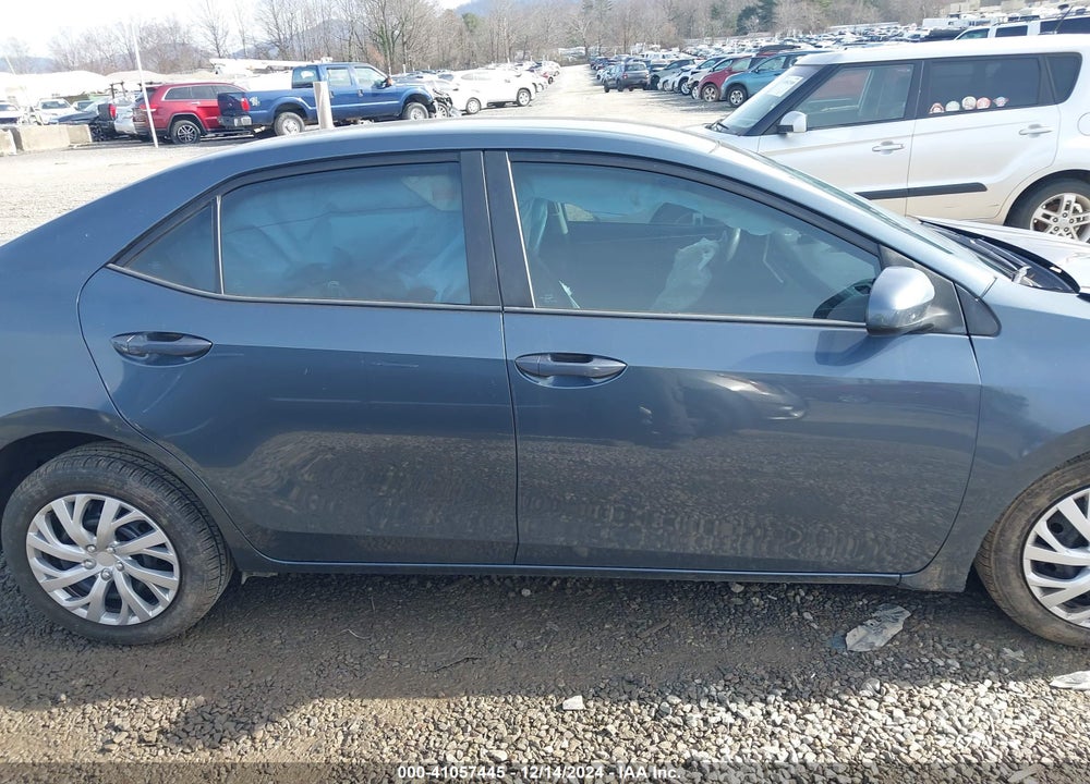 2018 TOYOTA COROLLA LE VIN: 2T1BURHE7JC073892