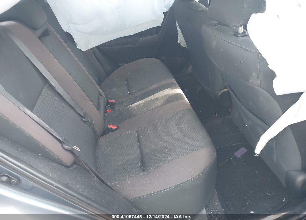 2018 TOYOTA COROLLA LE VIN: 2T1BURHE7JC073892