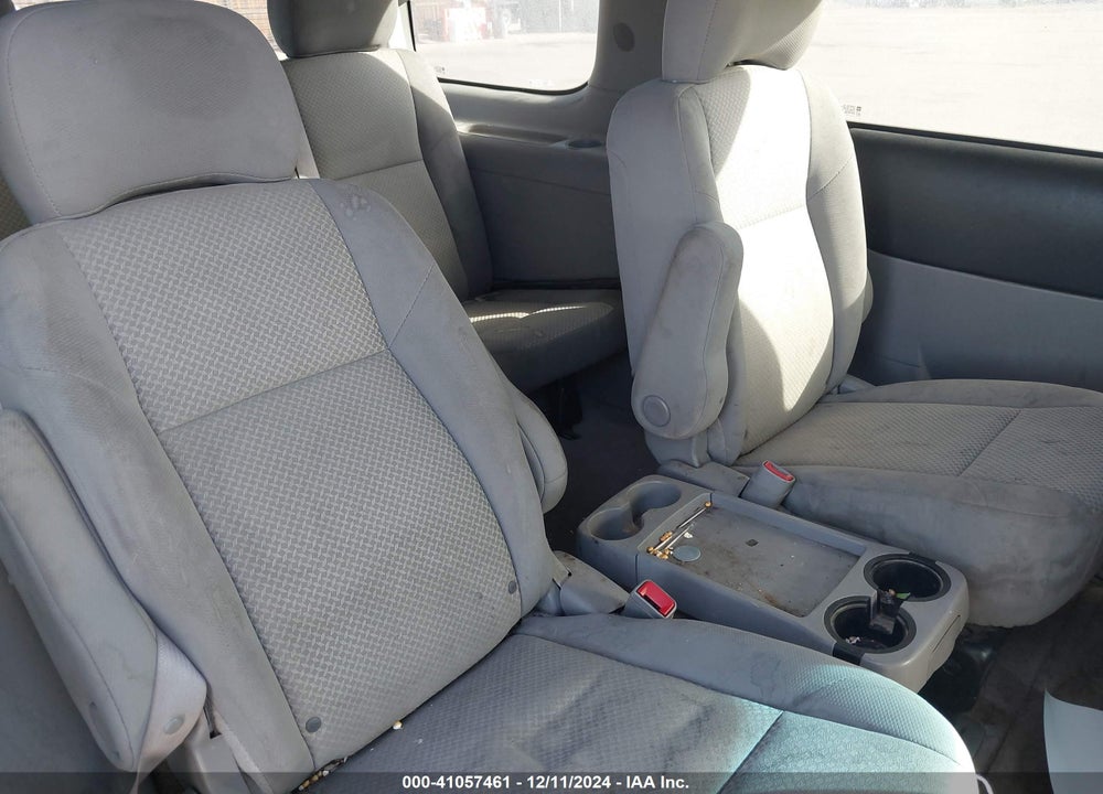 2006 PONTIAC MONTANA SV6 VIN: 1GMDX33L56D205881