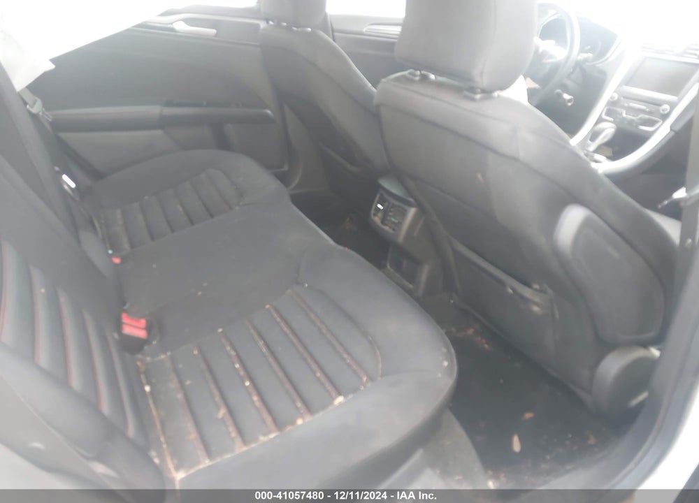 2016 FORD FUSION SE VIN: 3FA6P0H79GR296918