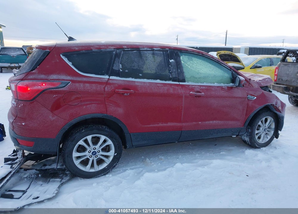 2019 FORD ESCAPE SE VIN: 1FMCU9GD2KUC55903