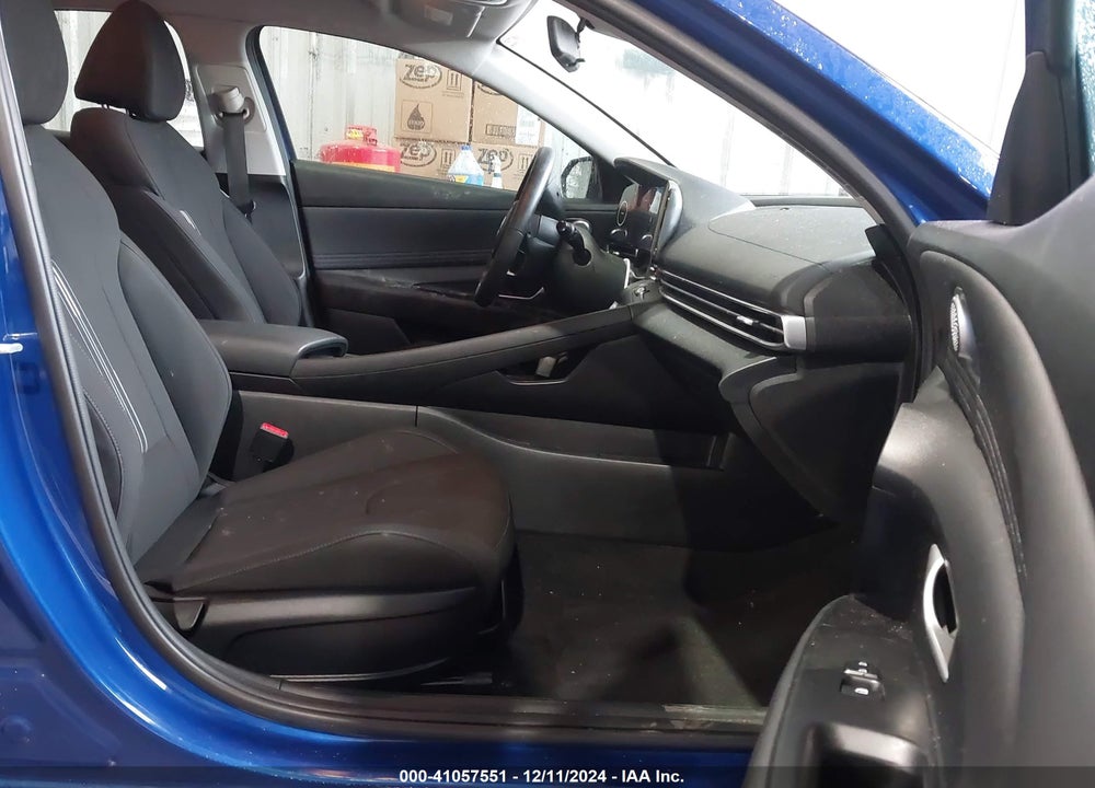 2023 HYUNDAI ELANTRA VIN: KMHLS4AG2PU570512