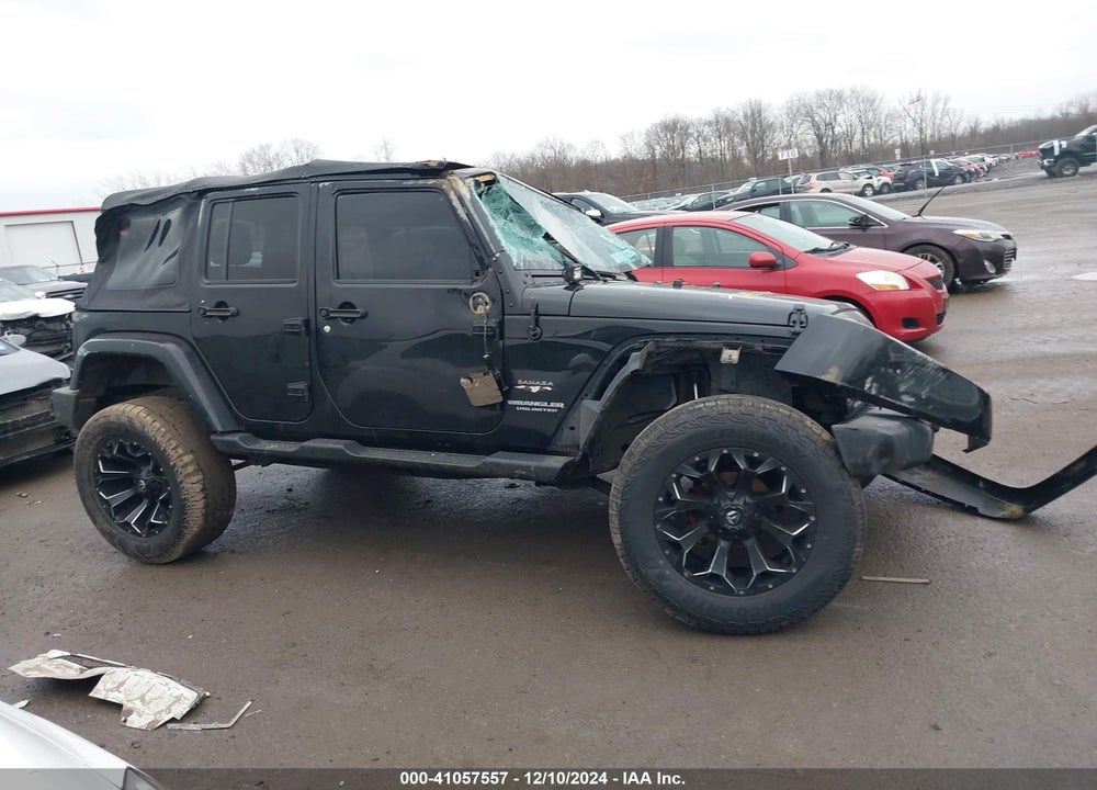 2017 JEEP WRANGLER UNLIMITED SAHARA VIN: 1C4HJWEG5HL681436