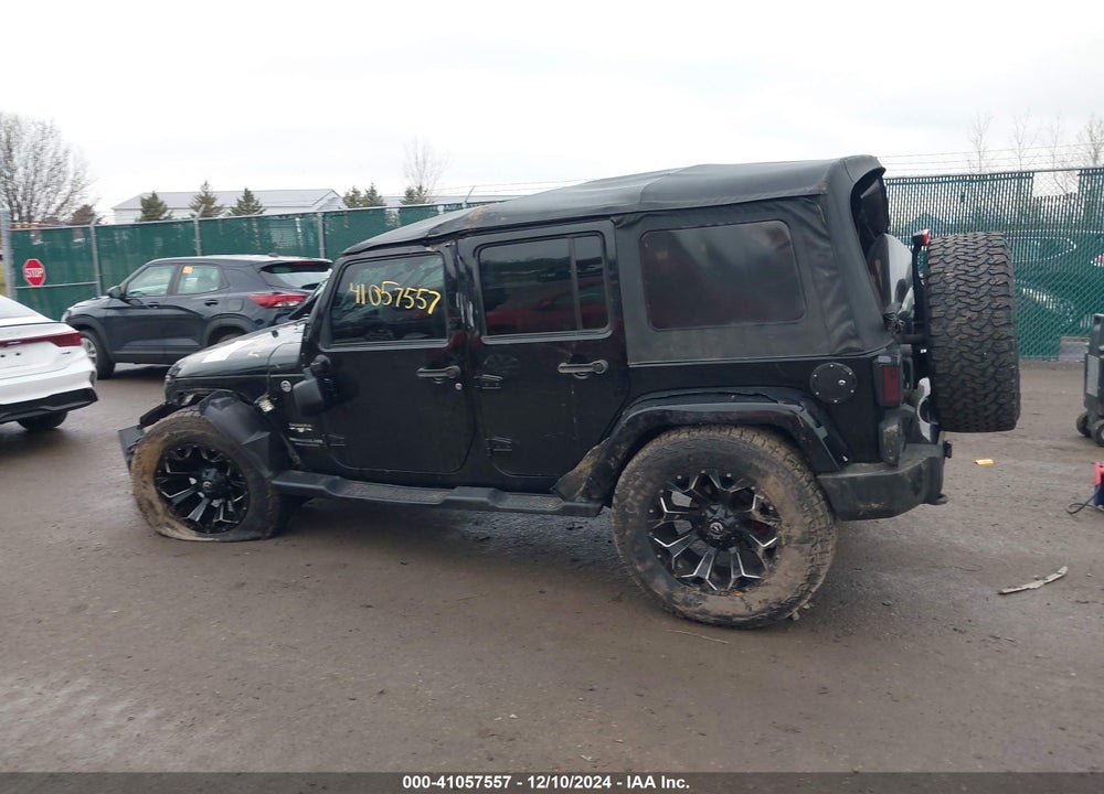 2017 JEEP WRANGLER UNLIMITED SAHARA VIN: 1C4HJWEG5HL681436