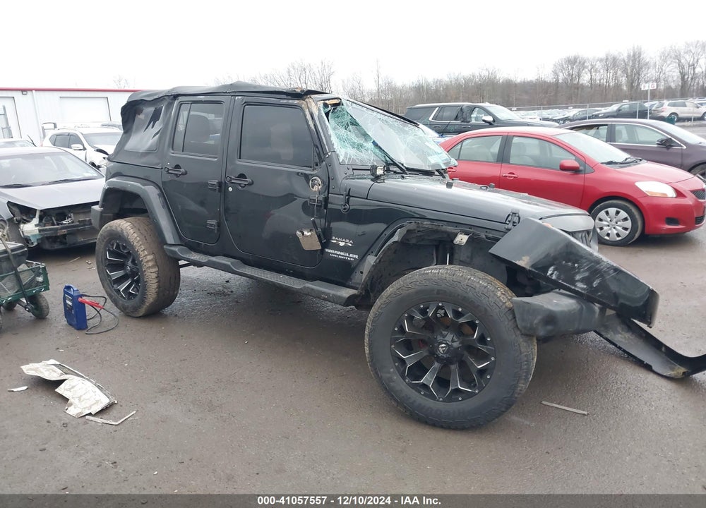 2017 JEEP WRANGLER UNLIMITED SAHARA VIN: 1C4HJWEG5HL681436