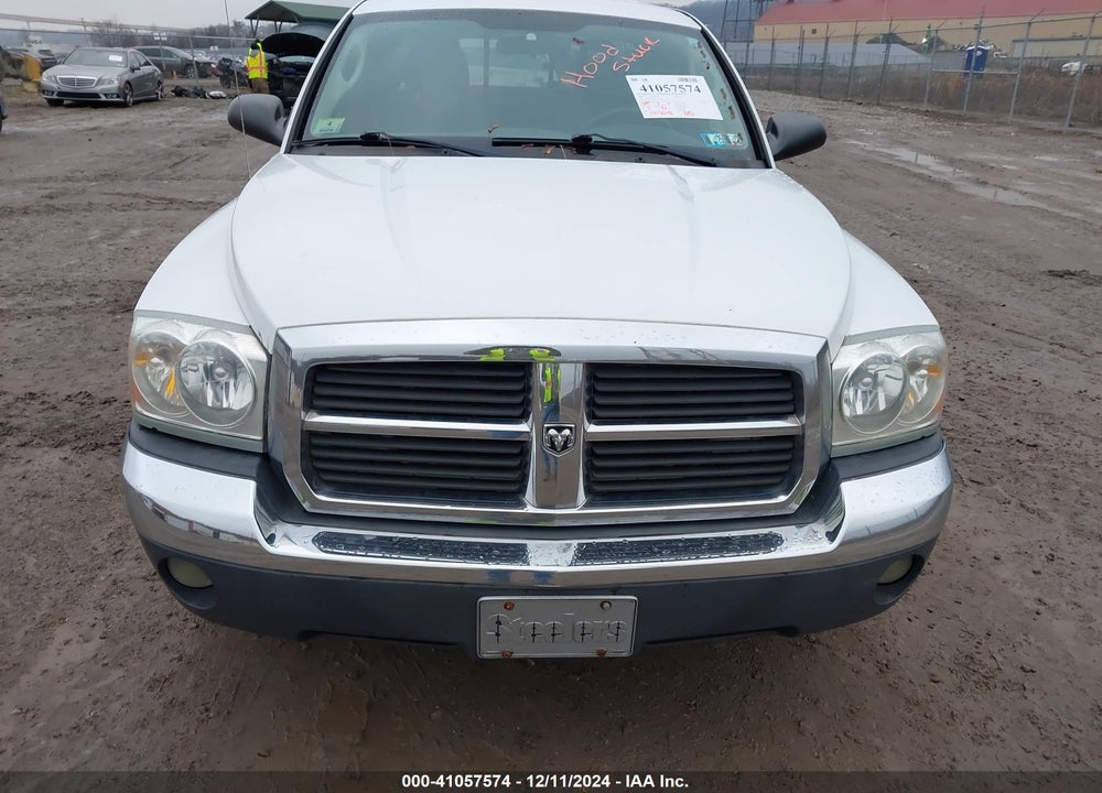 2005 DODGE DAKOTA SLT VIN: 1D7HE42N55S158324
