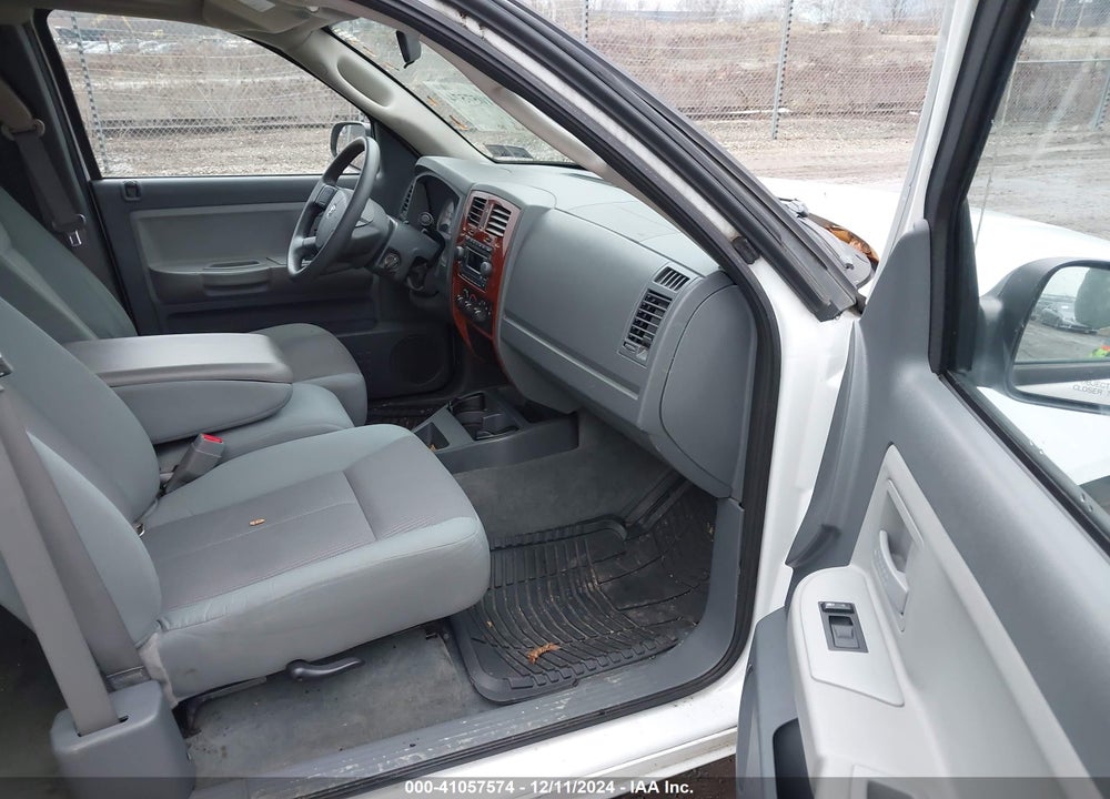 2005 DODGE DAKOTA SLT VIN: 1D7HE42N55S158324