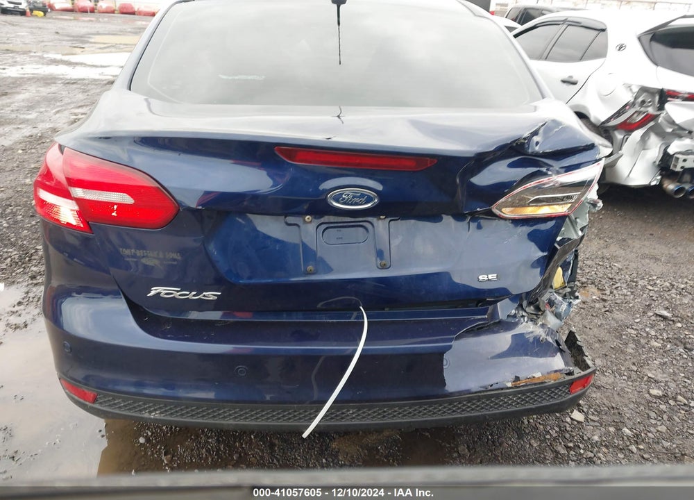2017 FORD FOCUS SEL VIN: 1FADP3H22HL229378