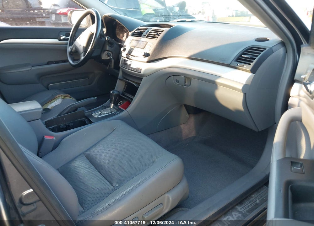 2005 ACURA TSX VIN: JH4CL96815C021742