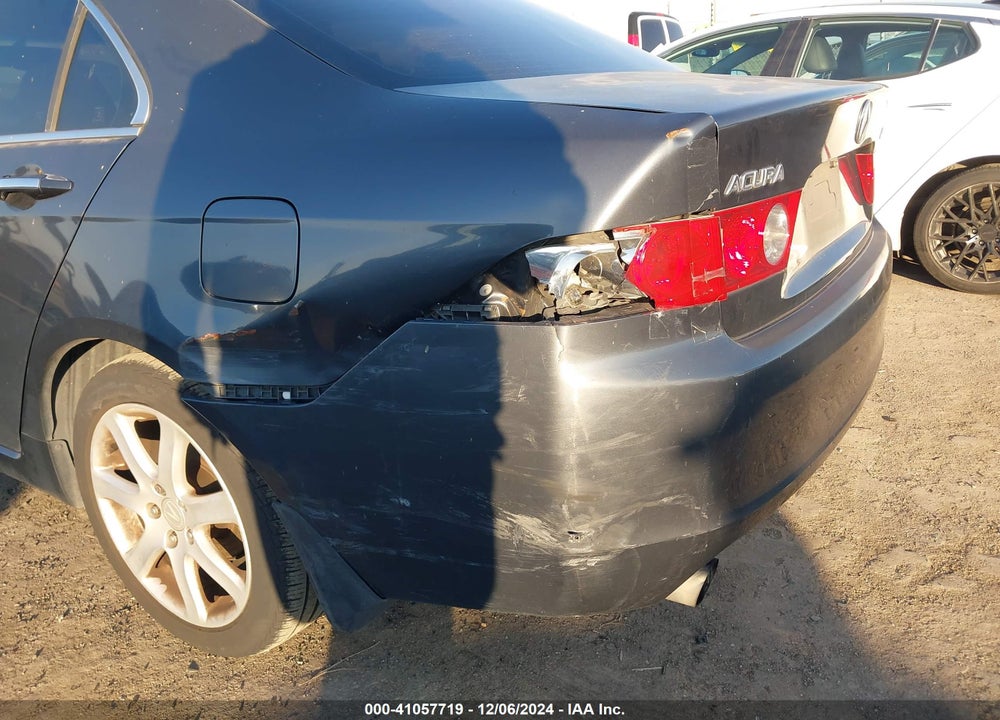 2005 ACURA TSX VIN: JH4CL96815C021742