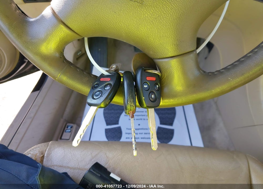 2005 HONDA ACCORD 3.0 EX VIN: 1HGCM66535A063944