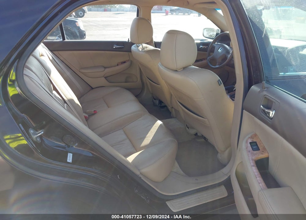 2005 HONDA ACCORD 3.0 EX VIN: 1HGCM66535A063944