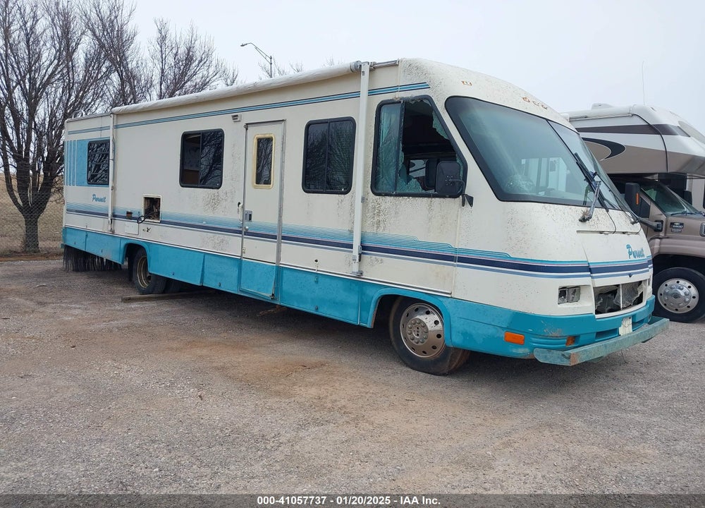 1994 CHEVROLET P30 VIN: 1GBKP37N5P3314263