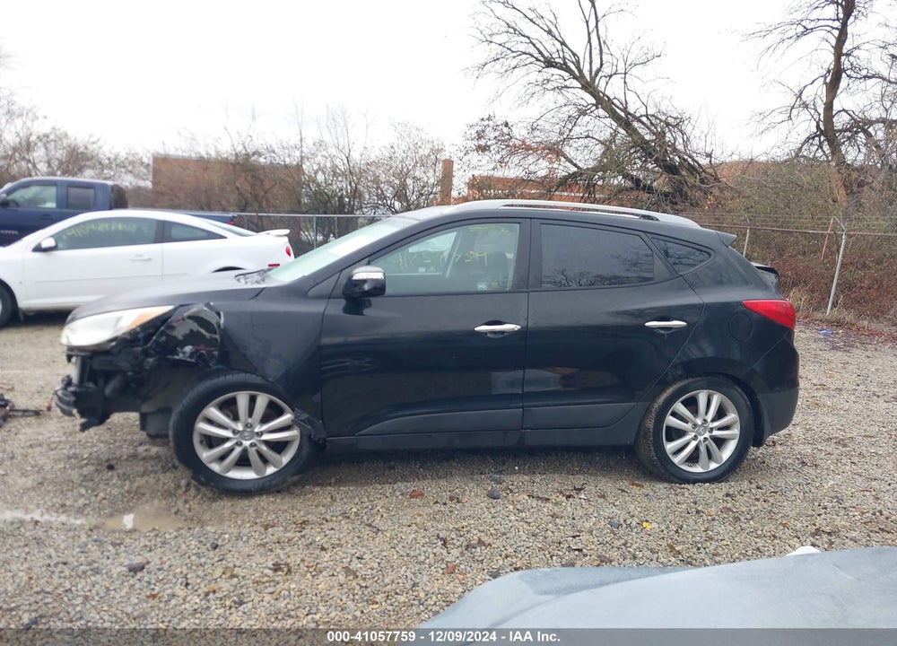 2012 HYUNDAI TUCSON LIMITED VIN: KM8JU3AC8CU387120