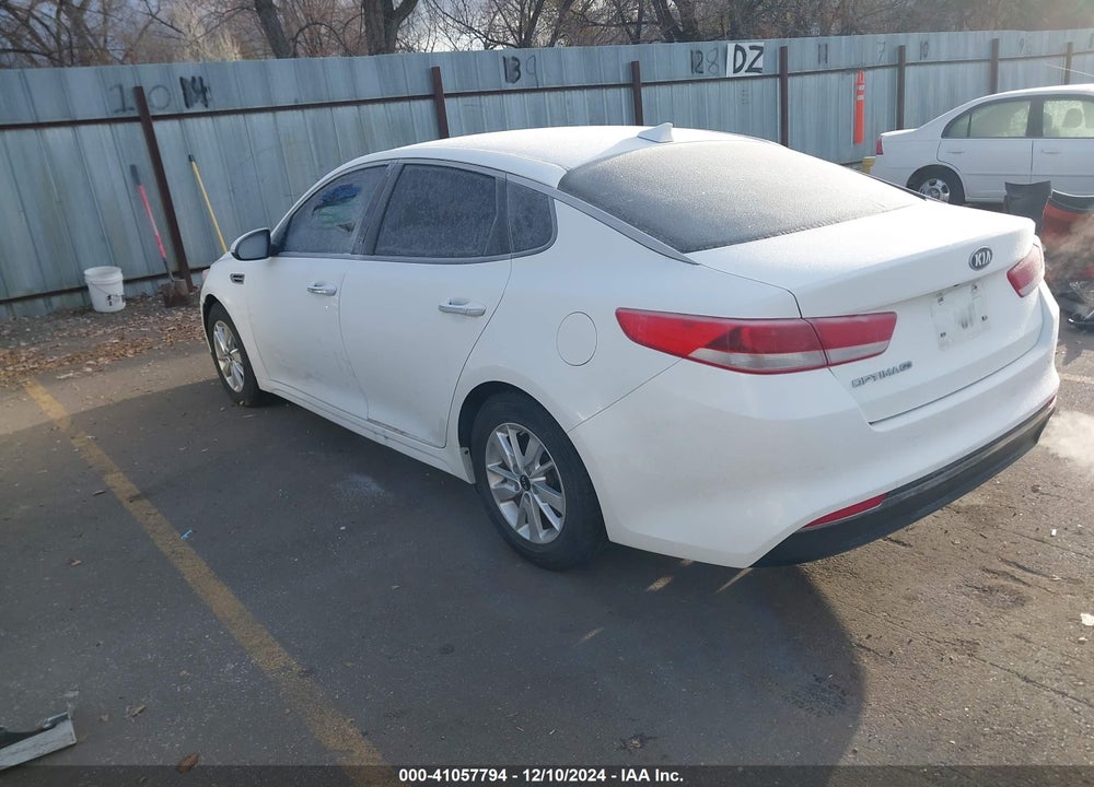 2016 KIA OPTIMA LX VIN: KNAGT4L32G5081869