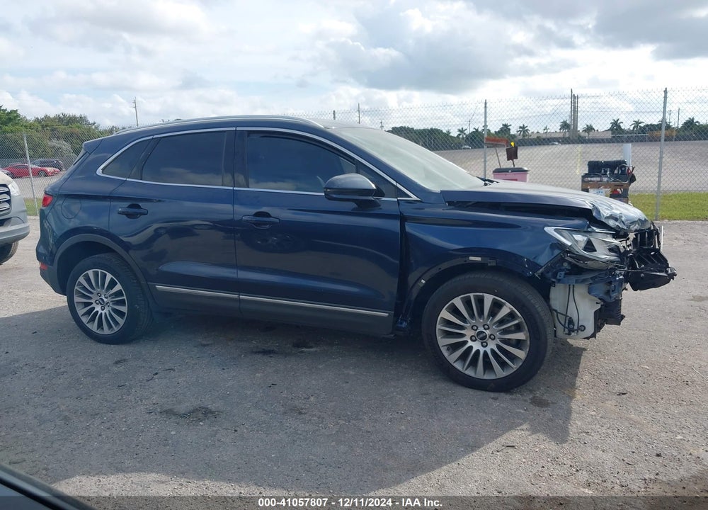 2017 LINCOLN MKC RESERVE VIN: 5LMCJ3C9XHUL46334