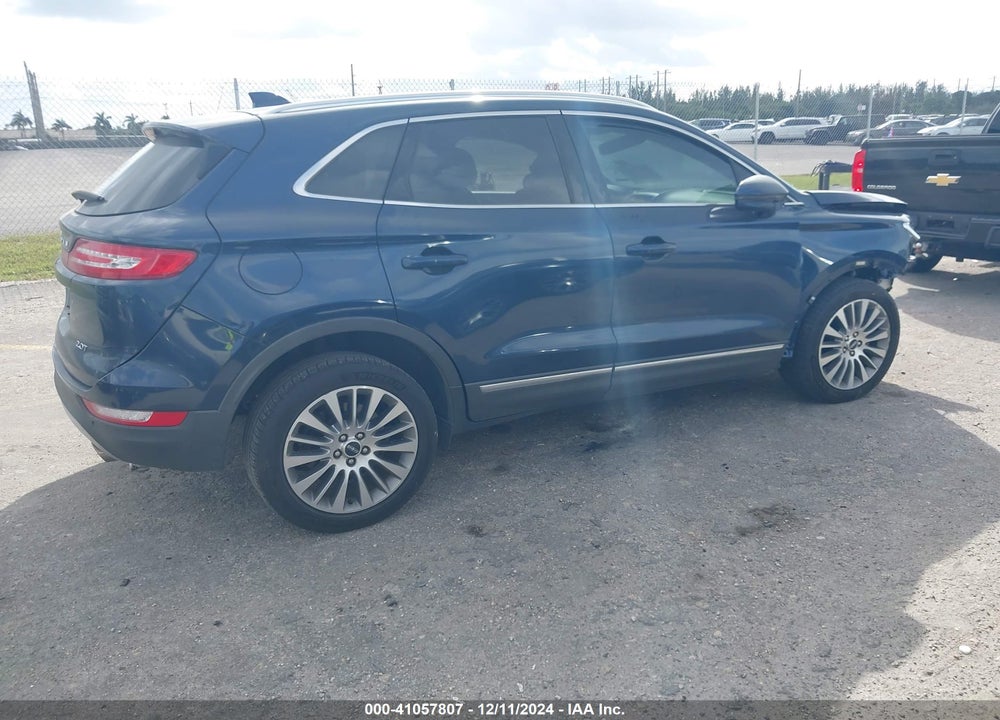 2017 LINCOLN MKC RESERVE VIN: 5LMCJ3C9XHUL46334