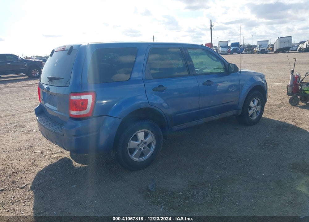 2009 FORD ESCAPE VIN: 1FMCU02729KA19349