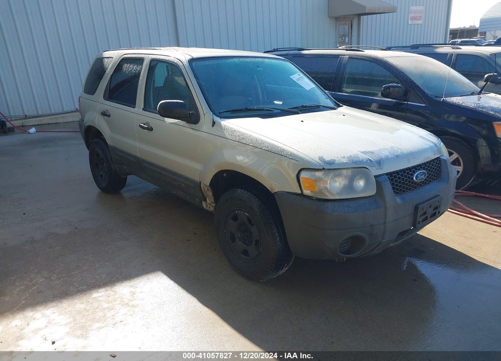 2005 FORD ESCAPE XLS VIN: 1FMYU02Z65KA46670