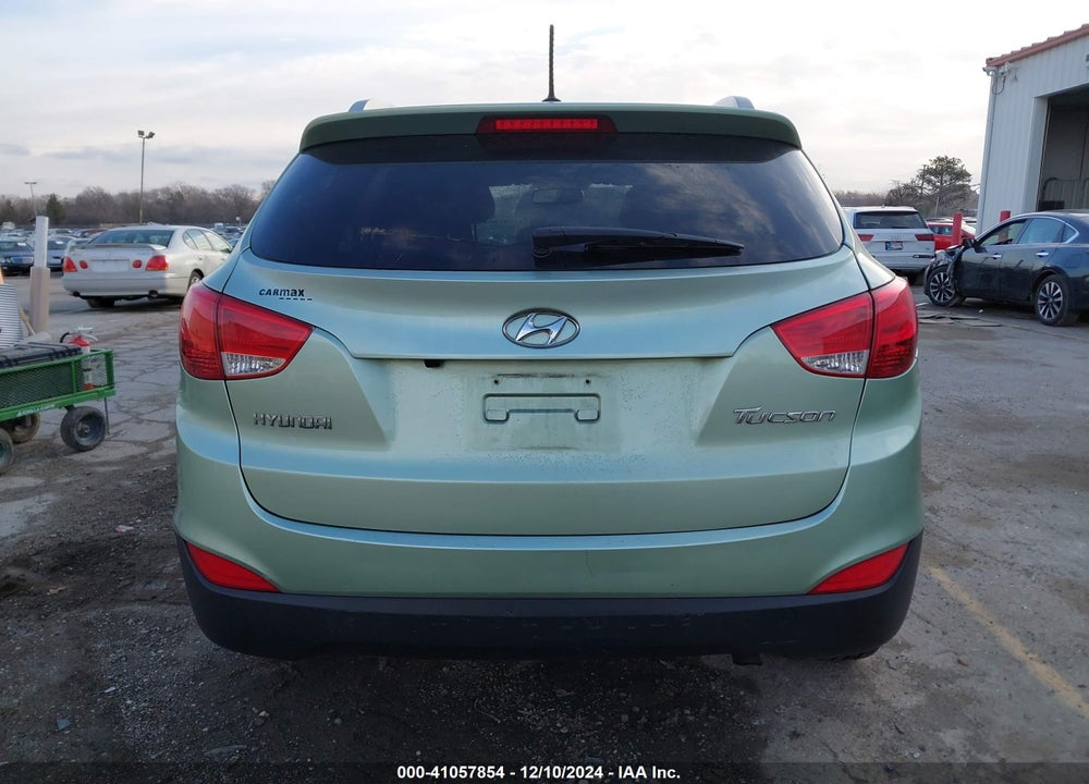 2011 HYUNDAI TUCSON GLS VIN: KM8JUCAC2BU269059