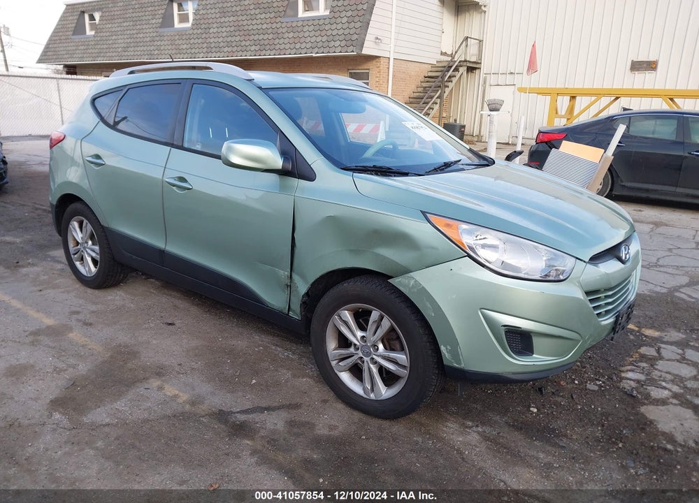 2011 HYUNDAI TUCSON GLS VIN: KM8JUCAC2BU269059