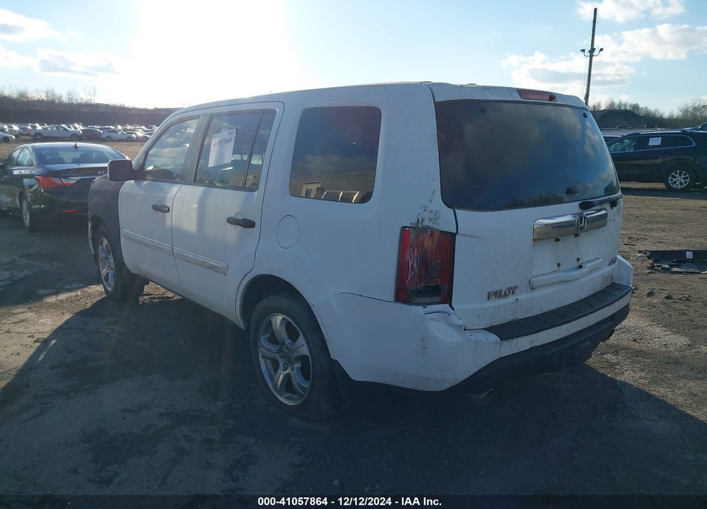 2012 HONDA PILOT EX-L VIN: 5FNYF4H50CB084075