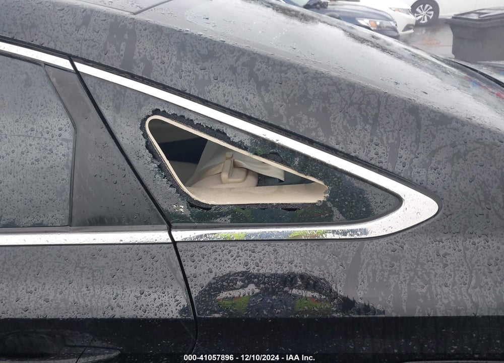 2017 HYUNDAI SONATA SE VIN: 5NPE24AF5HH568396