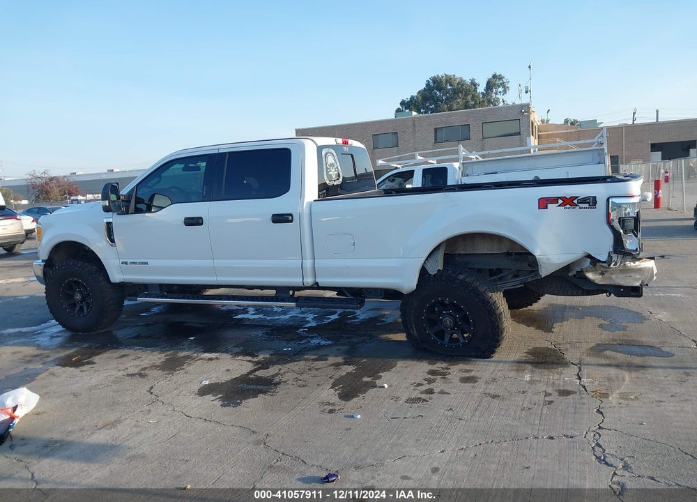 2017 FORD F-350 XLT VIN: 1FT8W3BTXHEC67171