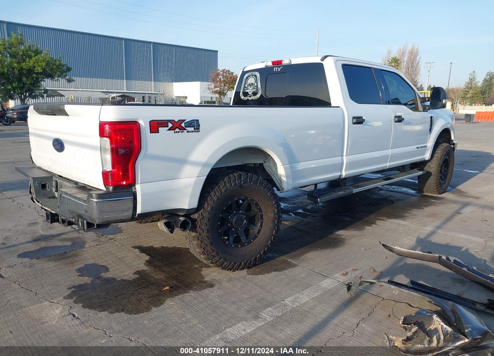 2017 FORD F-350 XLT VIN: 1FT8W3BTXHEC67171