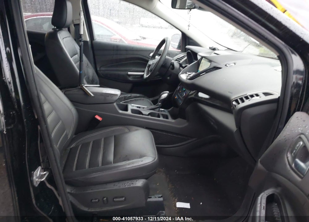2018 FORD ESCAPE TITANIUM VIN: 1FMCU9J99JUC84057