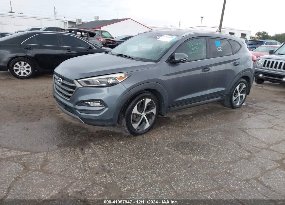 2016 HYUNDAI TUCSON SPORT VIN: KM8J33A23GU084035