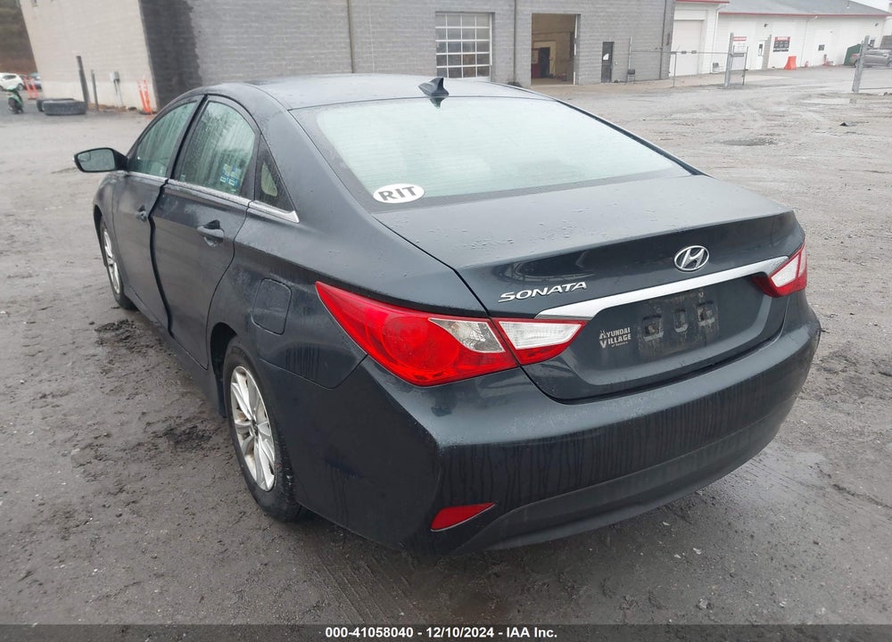 2014 HYUNDAI SONATA GLS VIN: 5NPEB4AC2EH825435