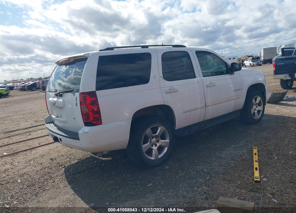 2007 CHEVROLET TAHOE LT VIN: 1GNFC13077J114639
