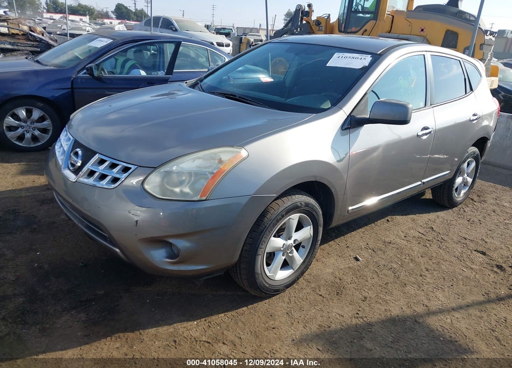 2013 NISSAN ROGUE S VIN: JN8AS5MT3DW555371