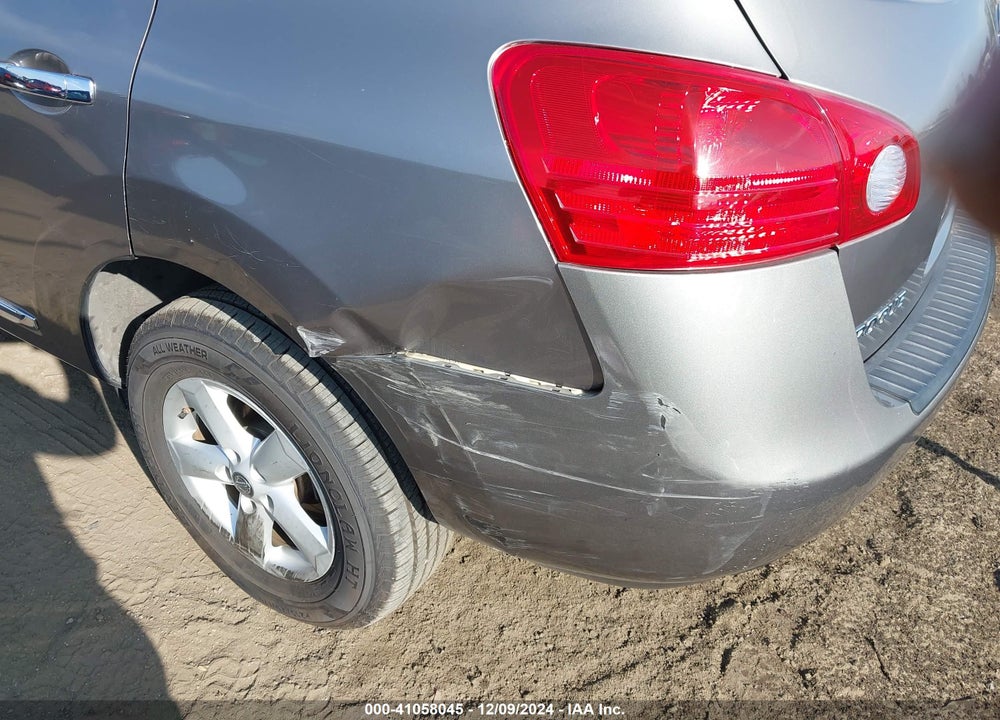 2013 NISSAN ROGUE S VIN: JN8AS5MT3DW555371