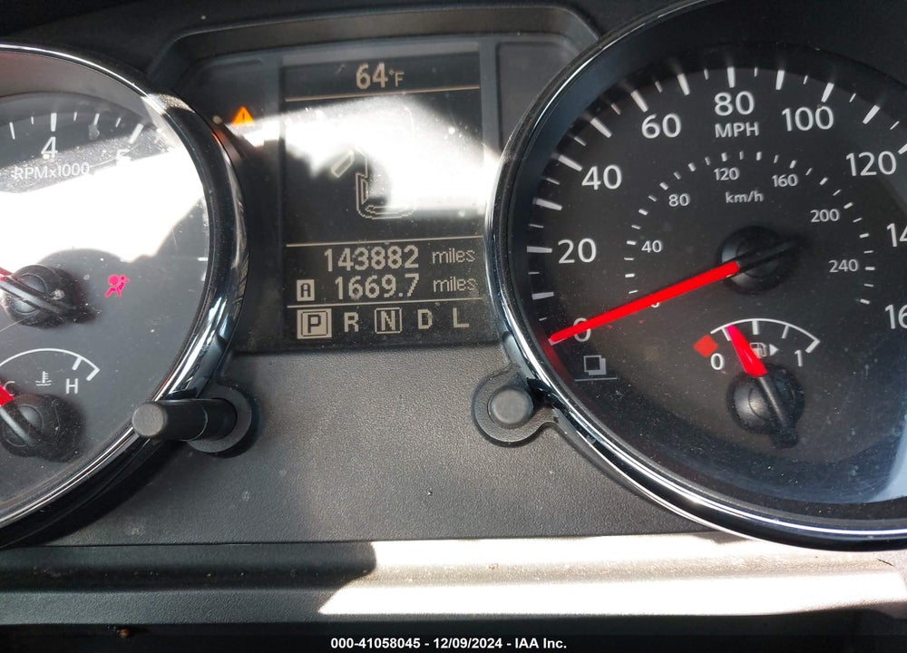 2013 NISSAN ROGUE S VIN: JN8AS5MT3DW555371