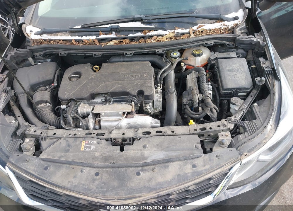 2018 CHEVROLET CRUZE LT AUTO VIN: 1G1BE5SM8J7216560