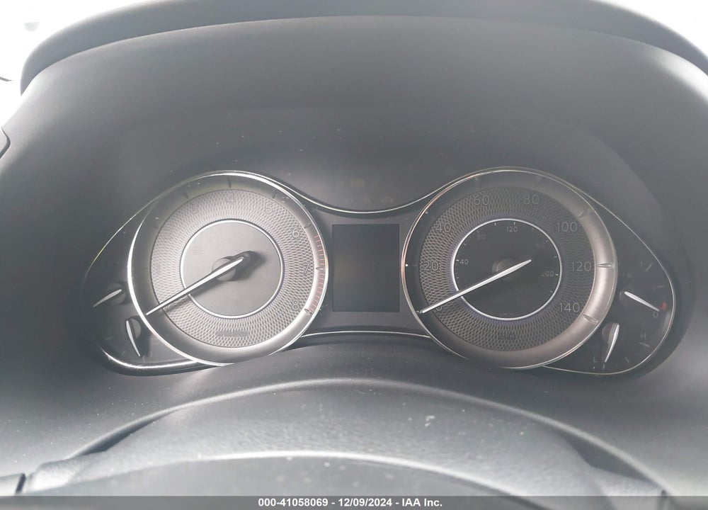 2017 INFINITI QX80 VIN: JN8AZ2NE3H9156278
