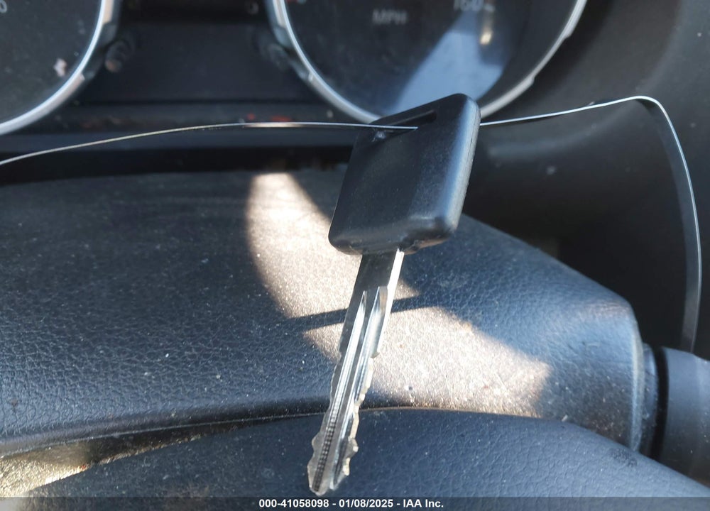 2010 NISSAN ROGUE S VIN: JN8AS5MT8AW000458