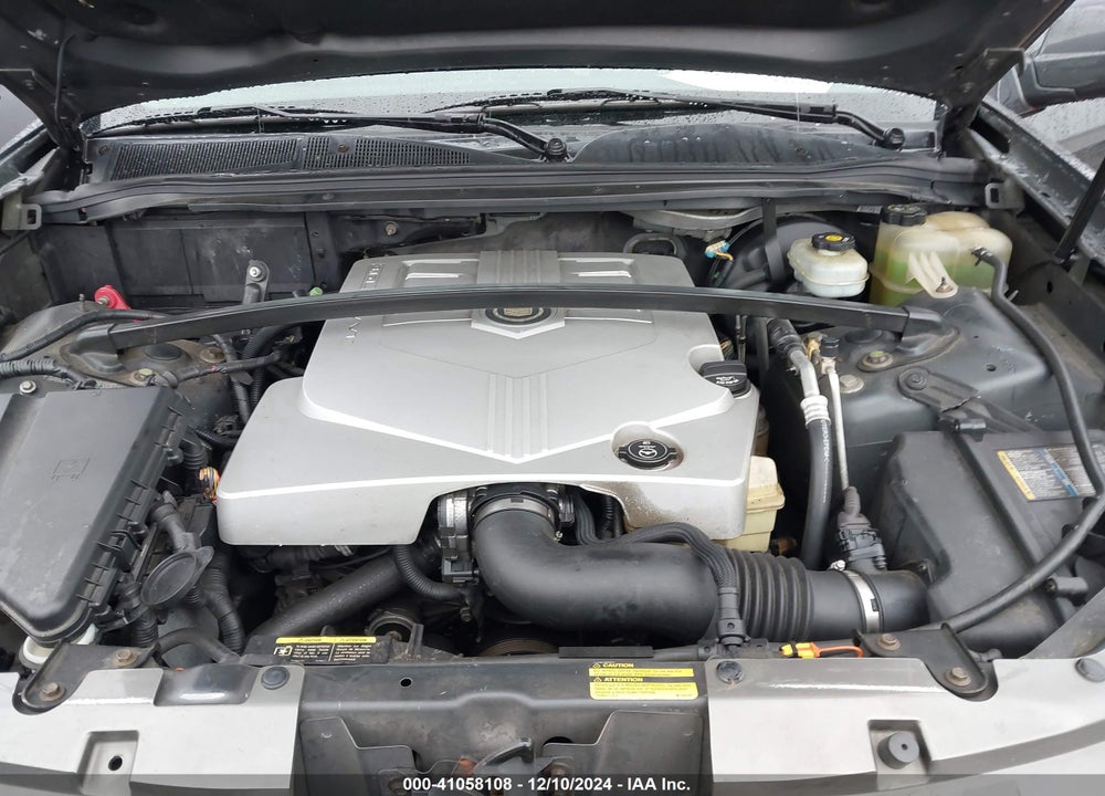 2005 CADILLAC SRX V6 VIN: 1GYEE637950153884