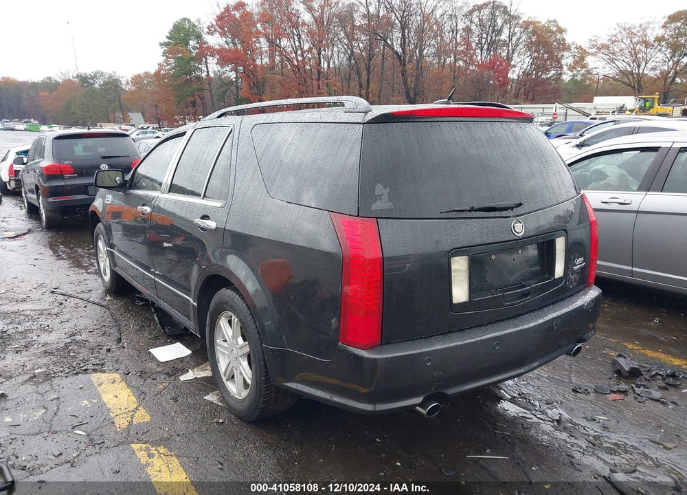 2005 CADILLAC SRX V6 VIN: 1GYEE637950153884
