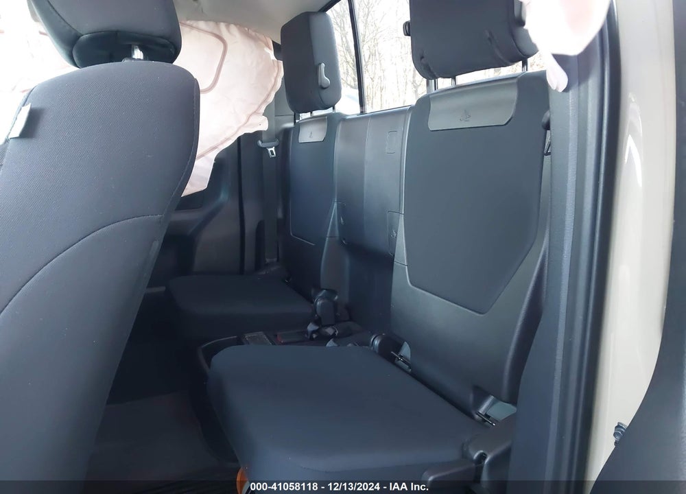 2019 TOYOTA TACOMA SR5 VIN: 5TFSX5EN6KX065502